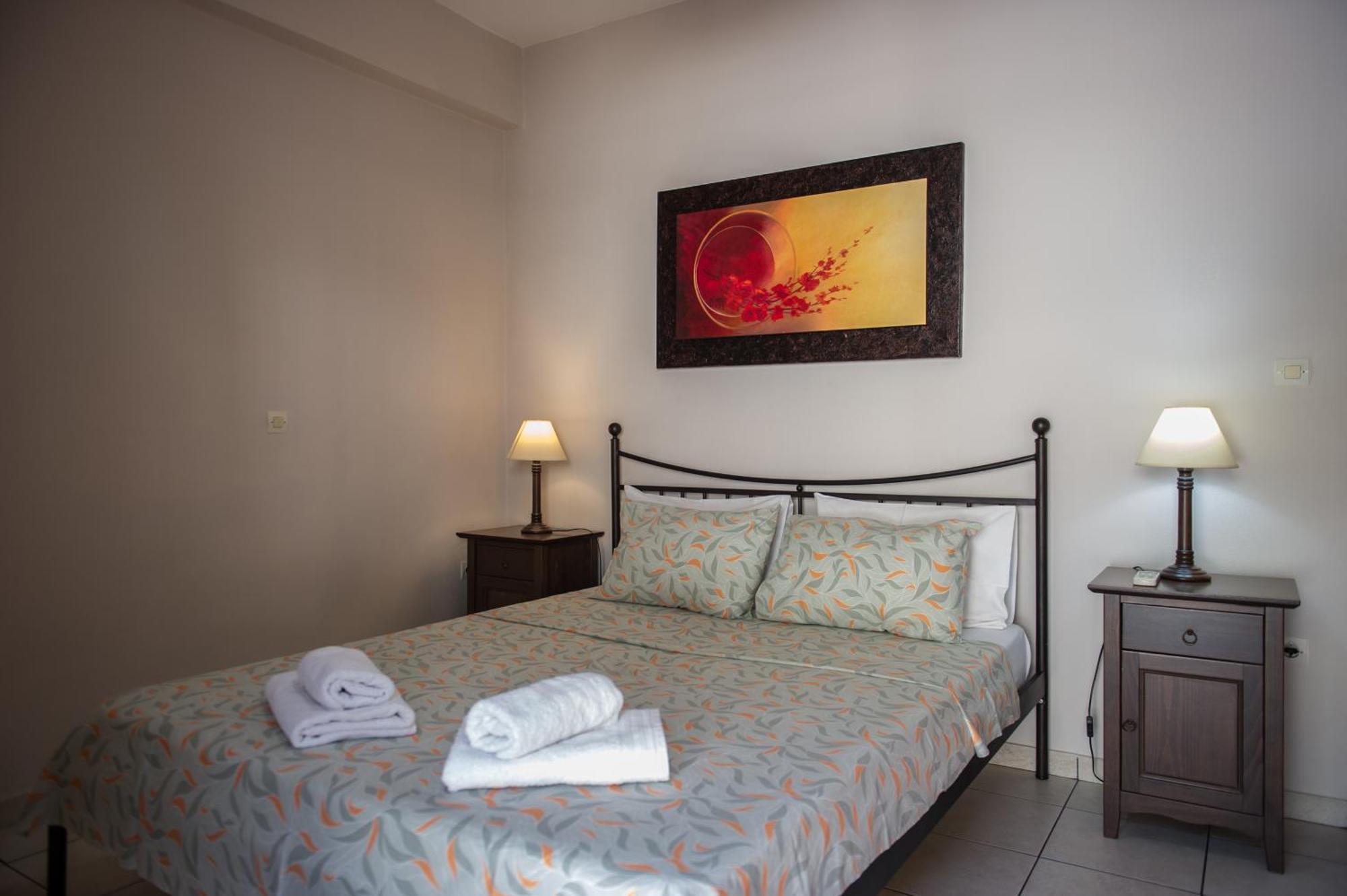 Kamari Blue Apartments Kalamáta Kültér fotó
